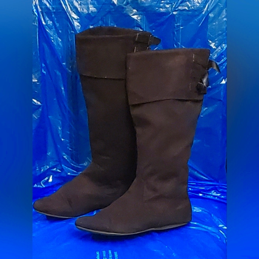Women's Suede Boots